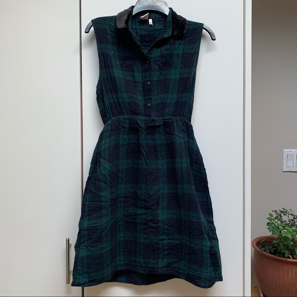 Tartan/Plaid Dress with Velvet Collar